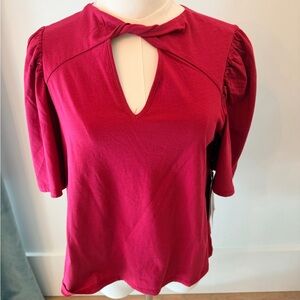 Nation NWT Women's Twist Keyhole Short Sleeve Top - Deep Raspberry